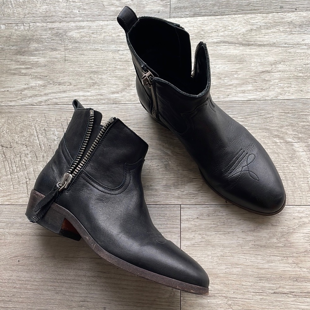 Golden Goose Viand Leather Ankle Moto Boot